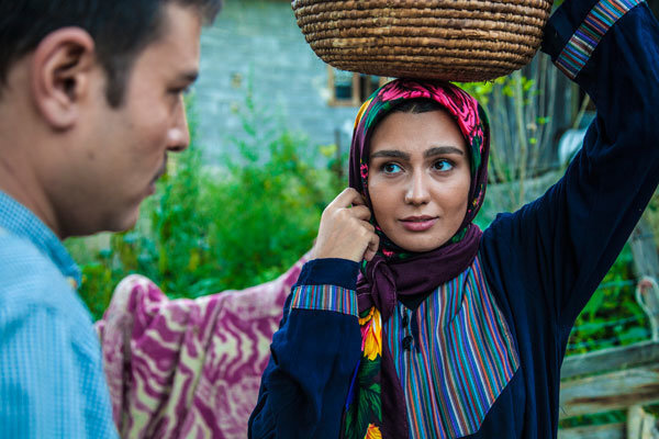 عکس | شگفتی اکران نوروز برای کودکان | روایتی از قهرمانی دختر و پسربچههای ایرانی