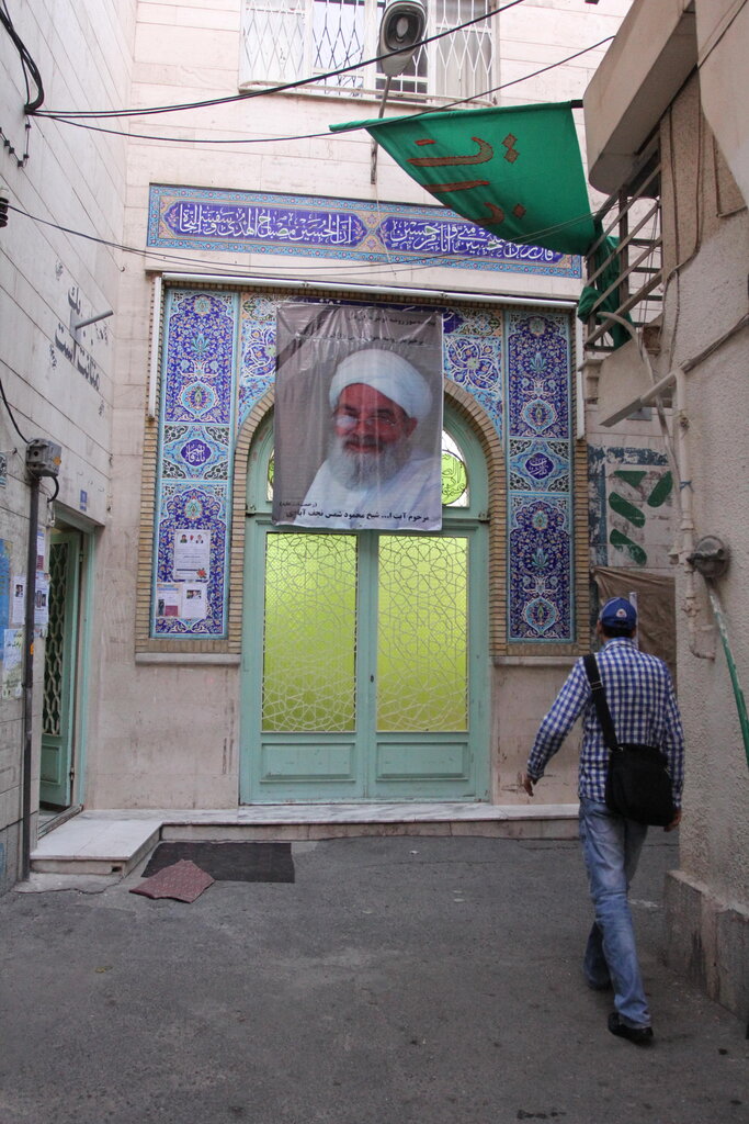 قهرمان محله | او شمس این محله بود | گرمای حضور پیرمرد همچنان جاری است