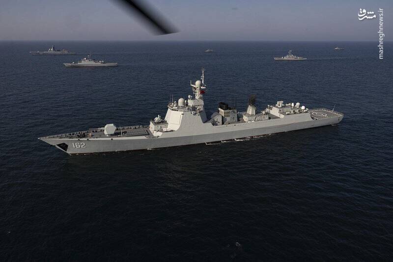 اولین تصاویر از آرایش جنگی ناوهای ایران، چین و روسیه