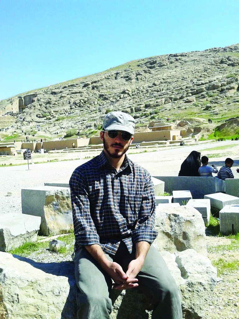 مهمان سفره هفتسین خانواده شهدا | درخت خاطراتی که هر سال بهار صدها شکوفه میدهد