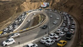 آخرین وضعیت جاده‌های کشور؛ ترافیک سنگین در محور چالوس | تردد در محور هراز و فیروزکوه روان است