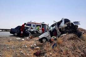 افزایش جانباختگان حوادث رانندگی نوروز | روزانه چند نفر در تصادفات جان خود را از دست داده اند؟ تصادف در اتوبان کاشان