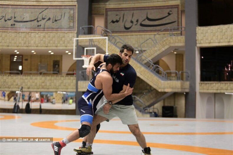 اقدام غیرمنتظره؛ حسن یزدانی با مربی کشتی فرنگی سرشاخ شد