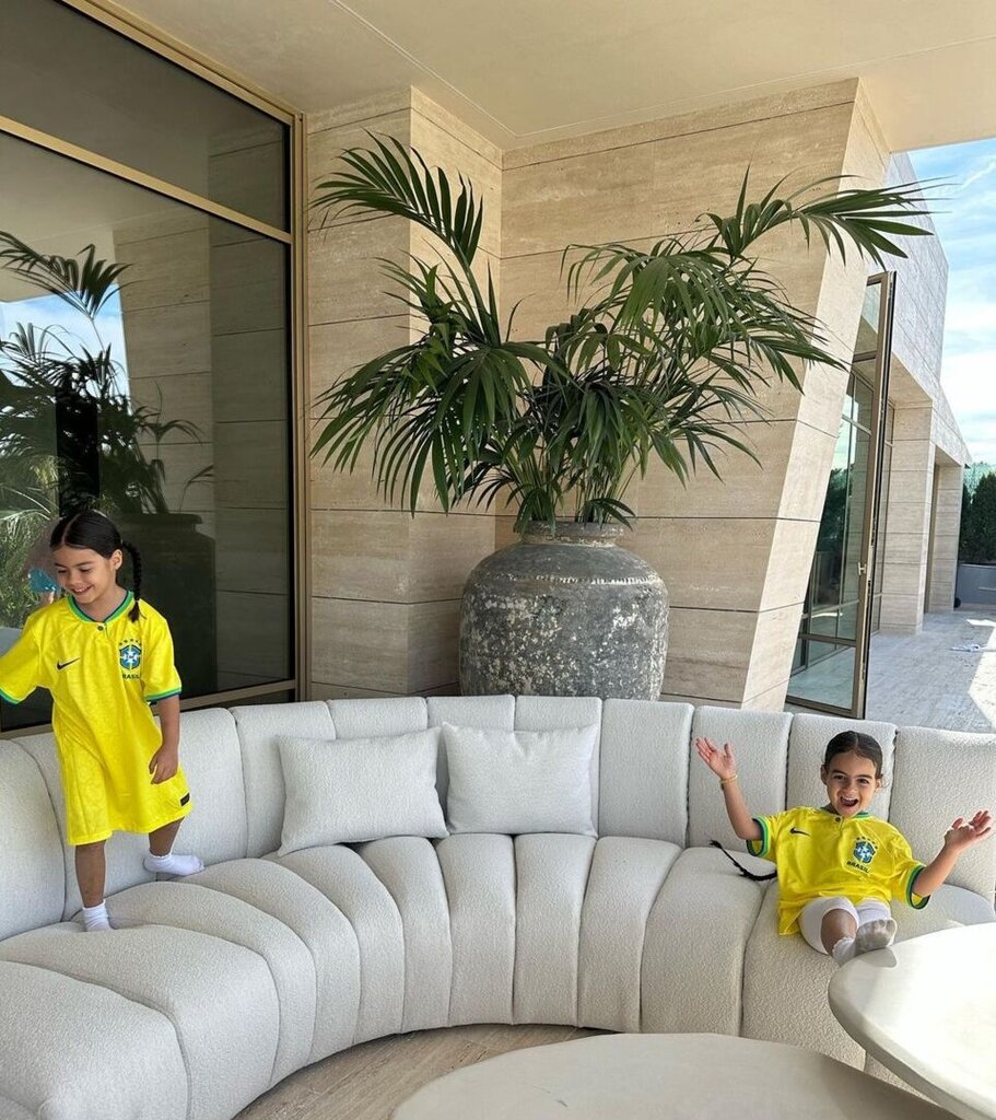 عکس | استوری نامزد رونالدو جنجالآفرین شد | خشم آرژانتینیها از اقدام جورجینا