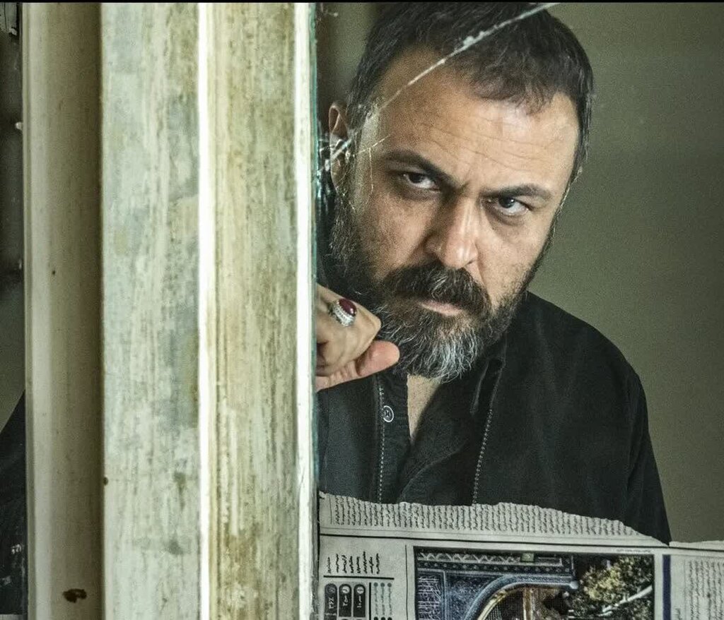 مظنون اصلی سریال پوست شیر، پس از حدس و گمانهای بسیار، مشخص شد