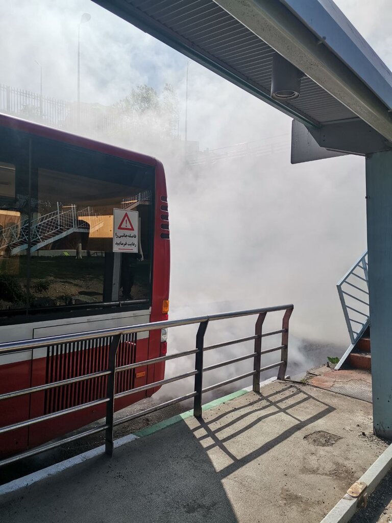 عکس | اطلاعیه شرکت واحد اتوبوس‌رانی در مورد حادثه BRT | مسافران صدمه‌ای ندیدند