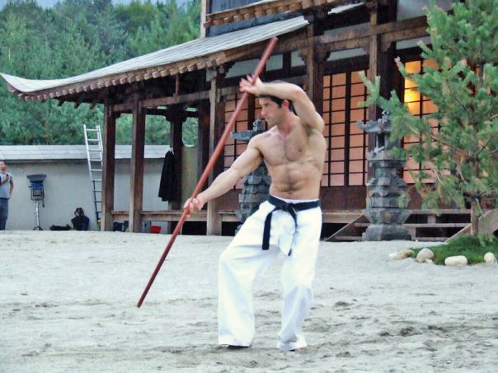 افسانه مرد شکستناپذیر