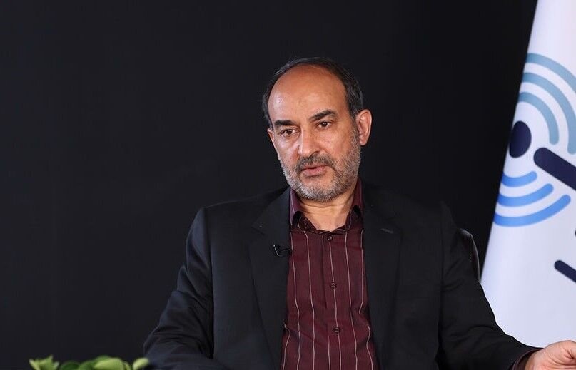 دولت ها فقط می خواهند نفت بفروشند | خدا کند دولت به تولید توجه کند | احتمال افزایش قیمت مرغ