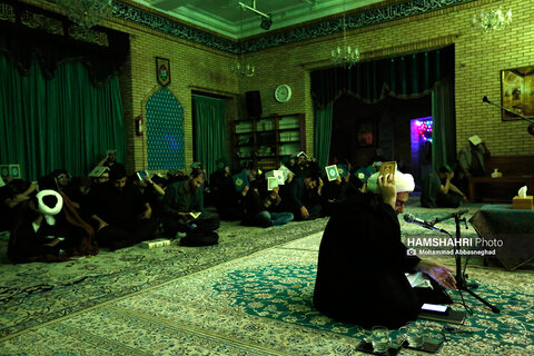احیای شب نوزدهم رمضان در مسجد گیاهی