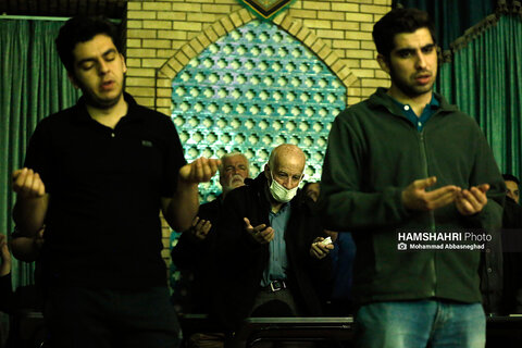 احیای شب نوزدهم رمضان در مسجد گیاهی