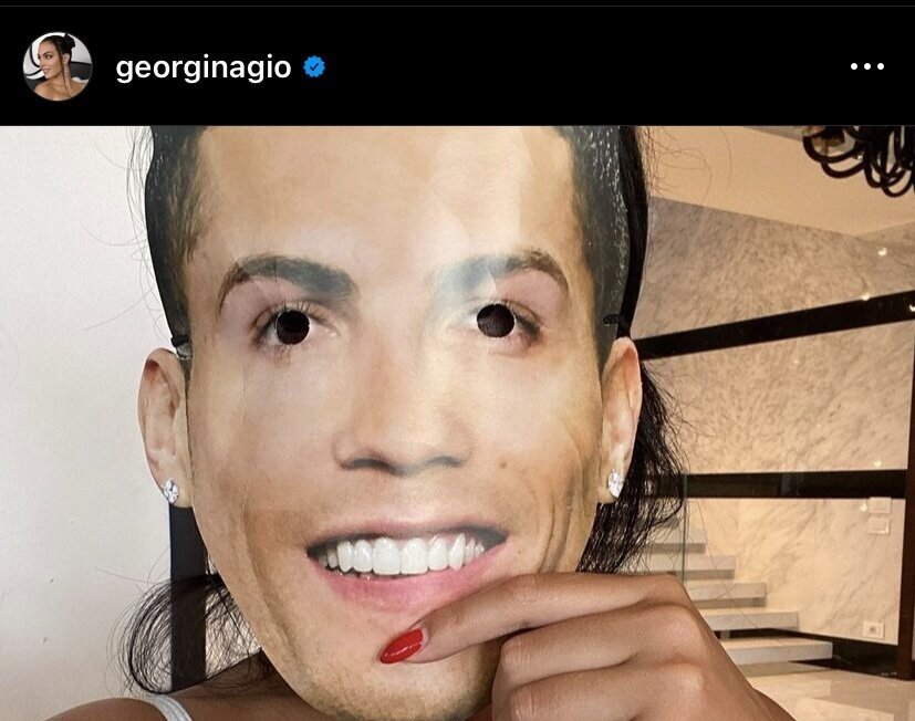 عکس| شوخی تصویری نامزد رونالدو با کریس روی کشتی تفریحی