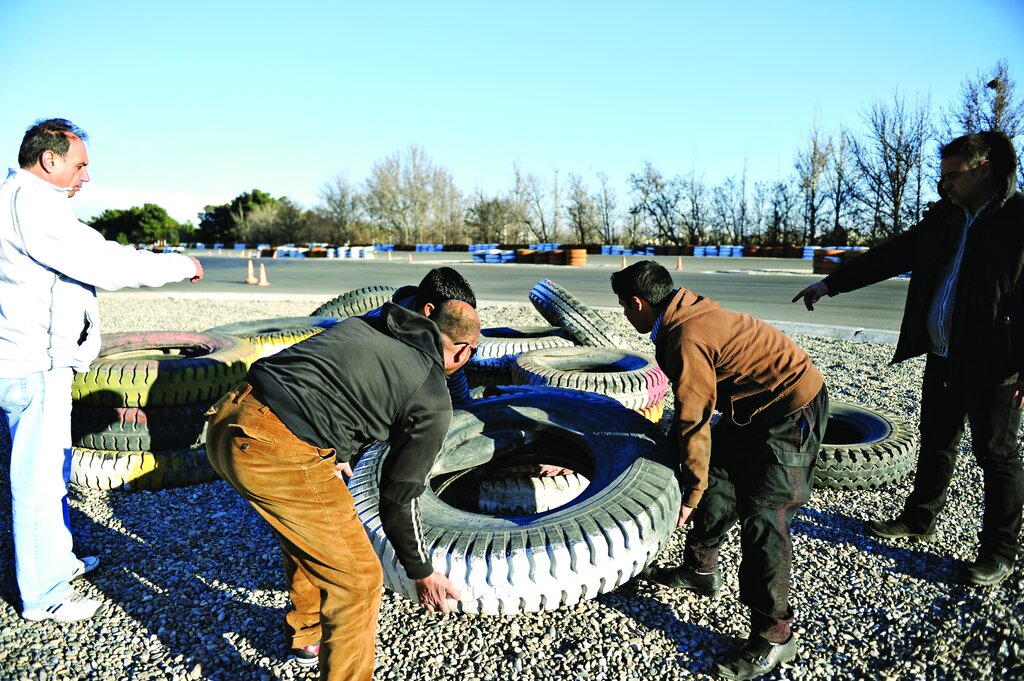 شـکارچی خـطر