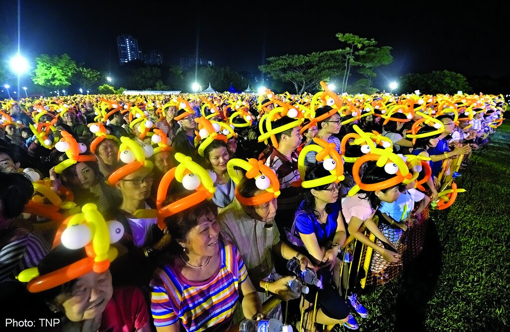 ببینید | این زنجیر طلا ۵۵۲۲۰۰۰ متر طول دارد | ماجرای ساخت این زنجیر طلای طولانی و گران قیمت چیست؟