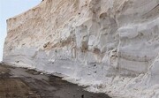 ببینید | برف روبی و نمک پاشی در منطقه ژالانه هورامان | مسیر پاوه به کردستان مسدود شد