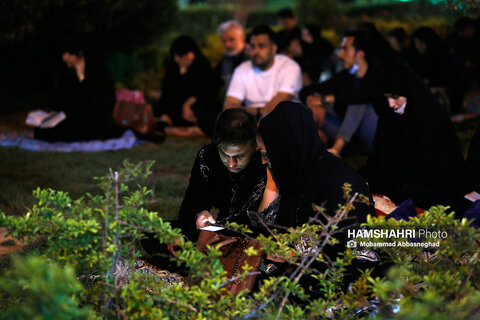 شب بیست و یکم ماه رمضان در مسجد جامع بازار تهران