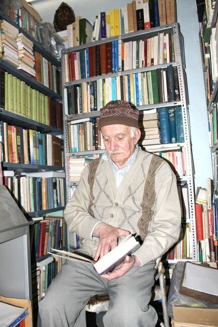 وداع با بهترین شارح بیرونی و رازی  