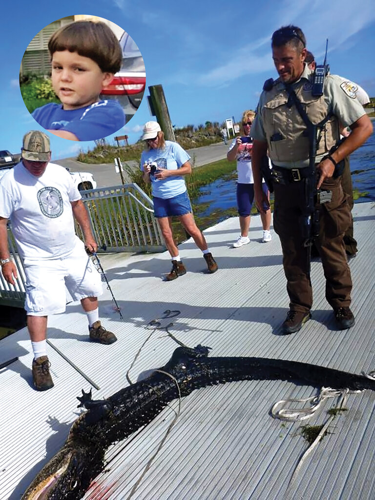 این افراد شجاعترین انسانهای دنیا هستند | یک پسر ۵ ساله در بین شجاعترین افراد کره زمین | ماجرای پدری که فرزندش را از دهان تمساح بیرون کشید