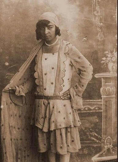 لباسهای ایرانی برند مشهور فرانسوی در خیابان امیریه