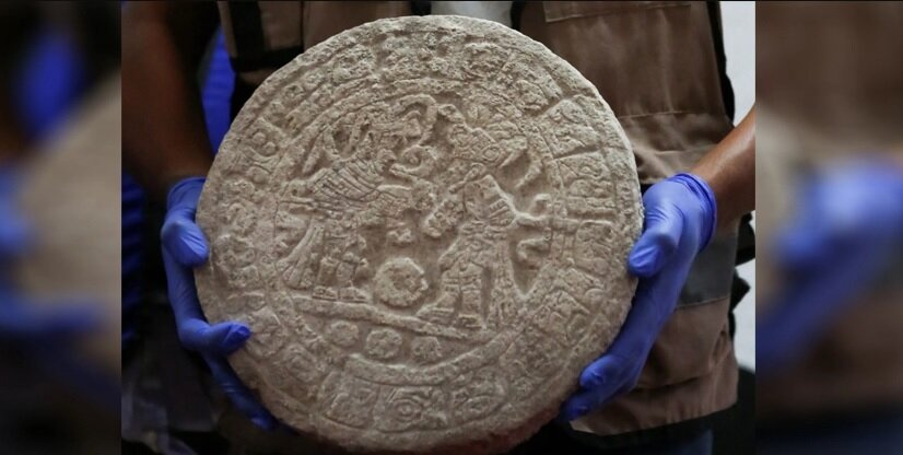 لوح سنگی مایا