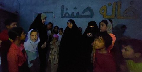 افطار معاون رئیس جمهور در امور زنان با روزه‌اولی‌ها در کوره‌های آجرپزی