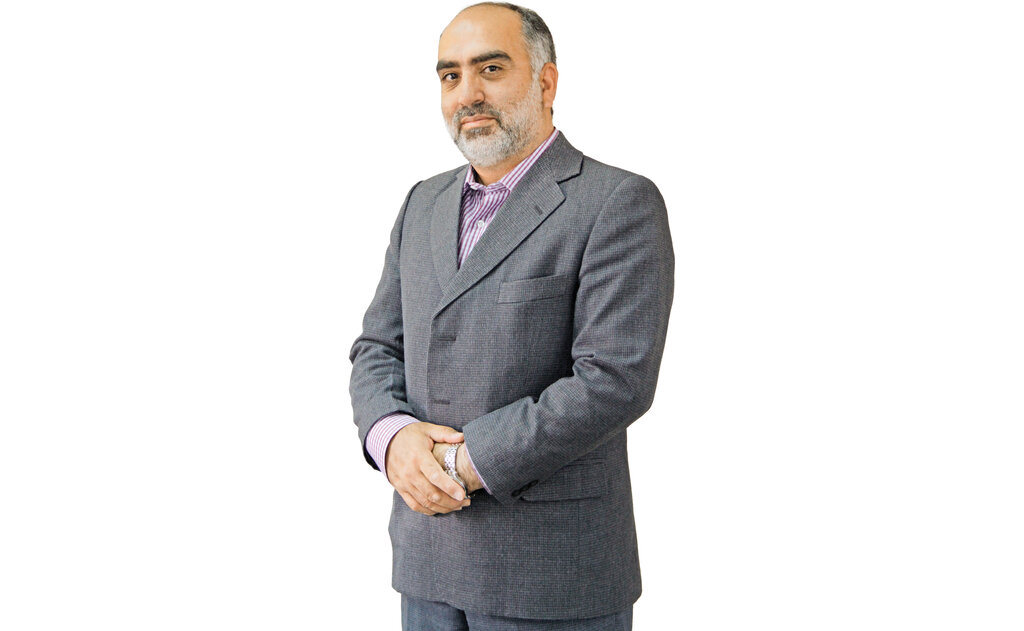 اگر دستگیر نمیشدم ۲۰۰ کودک را میکشتم | لحظه به لحظه از ساعتها بازجویی خونآشام معروف ایران | خیلی راحت آدم میکشتم | از التماس کردن متنفرم!