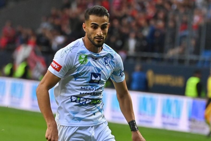 اعتراف لژیونر ایرانی؛ باید یک سال بیشتر در پرسپولیس می ماندم | خیلی دوست دارم دوباره به این تیم برگردم