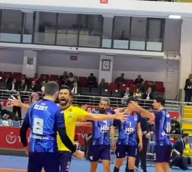 تصاویر | متفاوتترین چهره سعید معروف | فریم به فریم با یقهگیری جادوگر در ترکیه