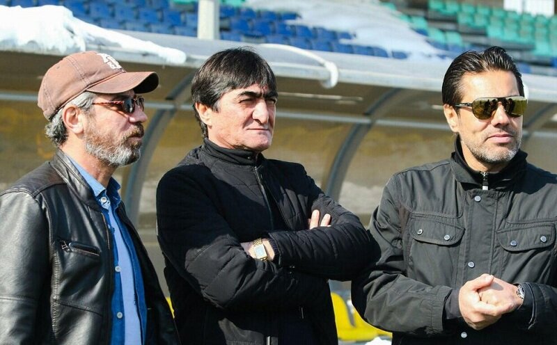 درخواست ناصر محمدخانی از پرسپولیسیها در دربی | اینگونه فقط آبروریزی میشود | نباید درباره تبانی صحبت کرد ناصر محمدخانی