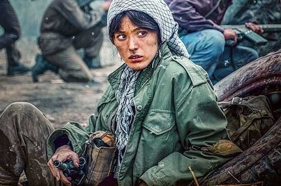 تصاویر | نیکی کریمی در خط مقدم جبهه | دسته دختران چگونه شکل گرفت؟
