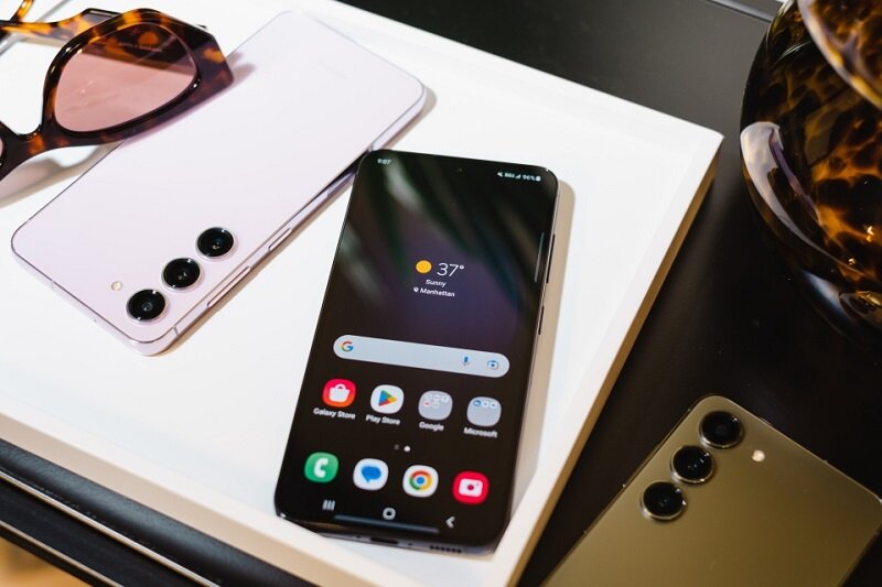 گوشیهای سامسونگ هم به اینترنت ماهوارهای مجهز میشوند