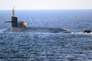 ببینید | حضور زیردریایی اتمی آمریکا در تنگه هرمز | ارتش ایران به آمریکایی ها هشدار داد