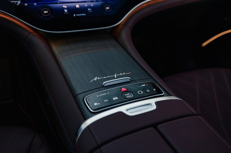 تصاویر | درخشش خیره کننده مرسدسهای مایباخ  EQS با مانوفاکتور