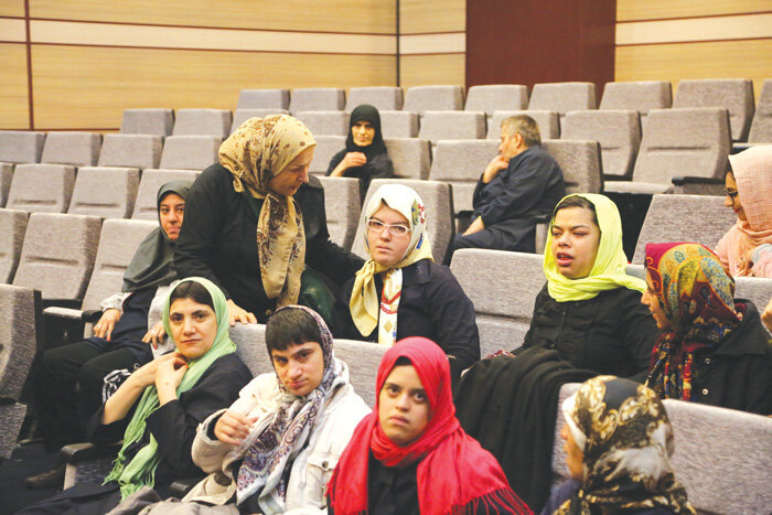 شادی به سبک بچههای بهزیستی