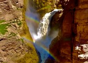 تصاویر وحشی‌ترین آبشار ایران | ۲ رنگین‌کمان حیرت‌انگیز!