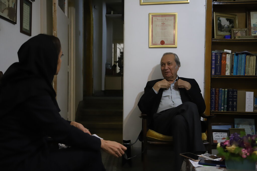 قهرمان محله | حکایت قولوقراری ٦٠ساله که همهچیز را تغییر داد | آه در بساط نداشتم، در مسافرخانه میخوابیدم، اما خلف وعده نکردم!