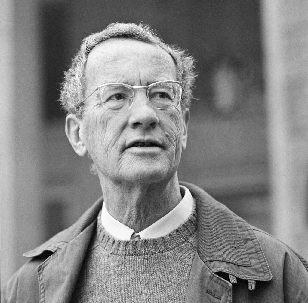 وقتی فاشیسم هیتلری اجازه خواندن نمیداد چه میشد؟| هر کتابی که در دستگاه ایدئولوژیک دیکتاتور بود خوانده میشد و بس، اما...