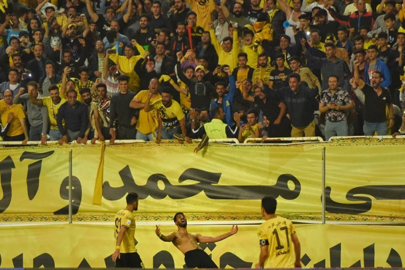 تصاویر | محرومیت گلزن سپاهان با کپیبرداری از مهاجم پرسپولیس