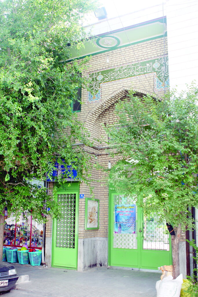 گنجیابها در تعقیب سربازان زرهپوش در محله!