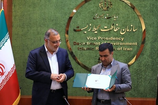 عکس | شهردار تهران همیار محیطبان شد