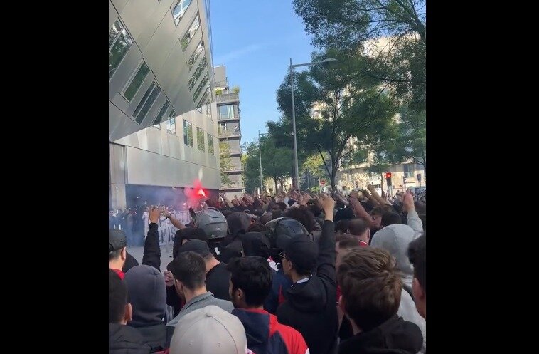 عکس | شورش در پاریس علیه لیونل مسی | پایان تلخ فوق ستاره در فرانسه
