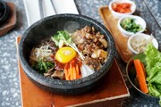 ببینید | تنوع غذایی باورنکردنی در سلف دانشگاه کره جنوبی | وضعیت غذای دانشگاه شما چگونه است؟