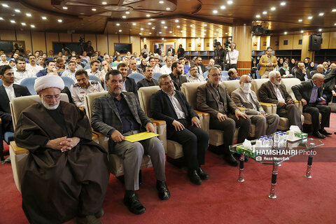 نوزدهمین نمایشگاه گل و گیاه تهران
