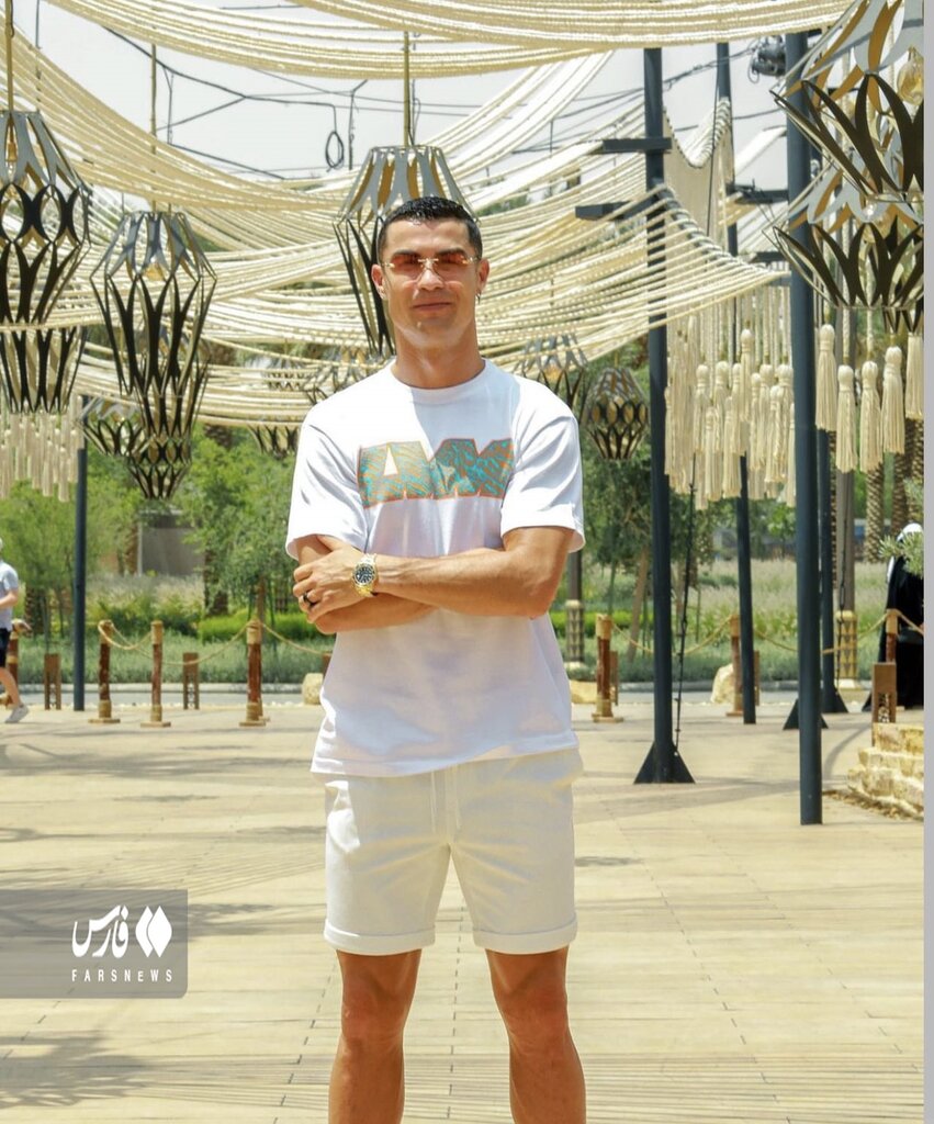 عکس | کپی رونالدو از مسی در عربستان!