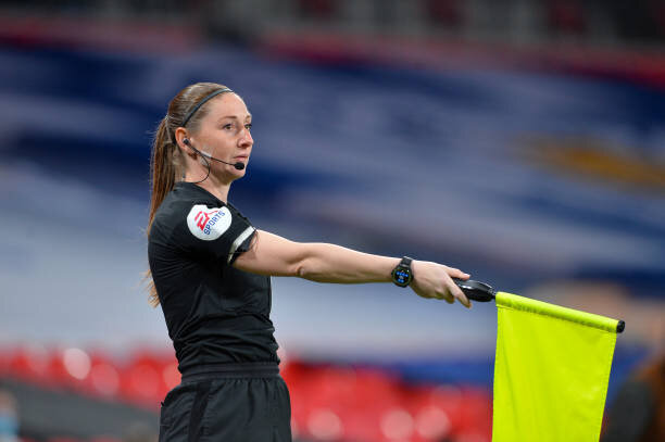 ۱۰ داور برتر زن در فوتبال | از استاد دانشگاهی که مسیر زندگیاش را عوض کرد تا زنی که تاریخساز شد