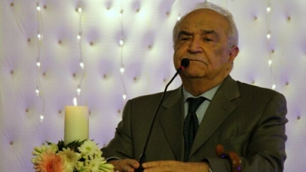 جادوی آبنباتها، فولکس قورباغهای و گل و عروسک | فرشته نجات کودکان ایرانی را بشناسید