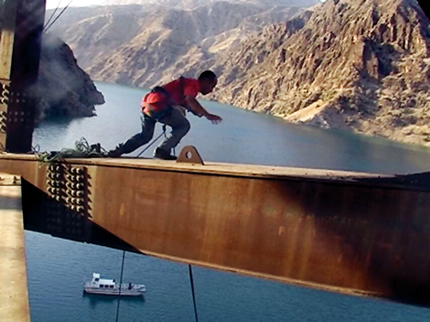 برای آنها که عاشق بانجی جامپینگ هستند | اهواز؛ شهر سدهای بزرگ