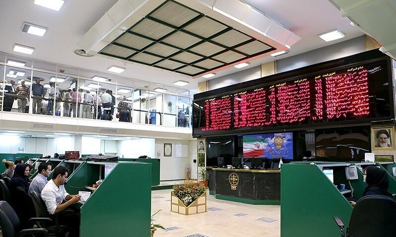 عکسهویت | بورس اوراق بهادار تهران چگونه ۵۶ ساله شد؟