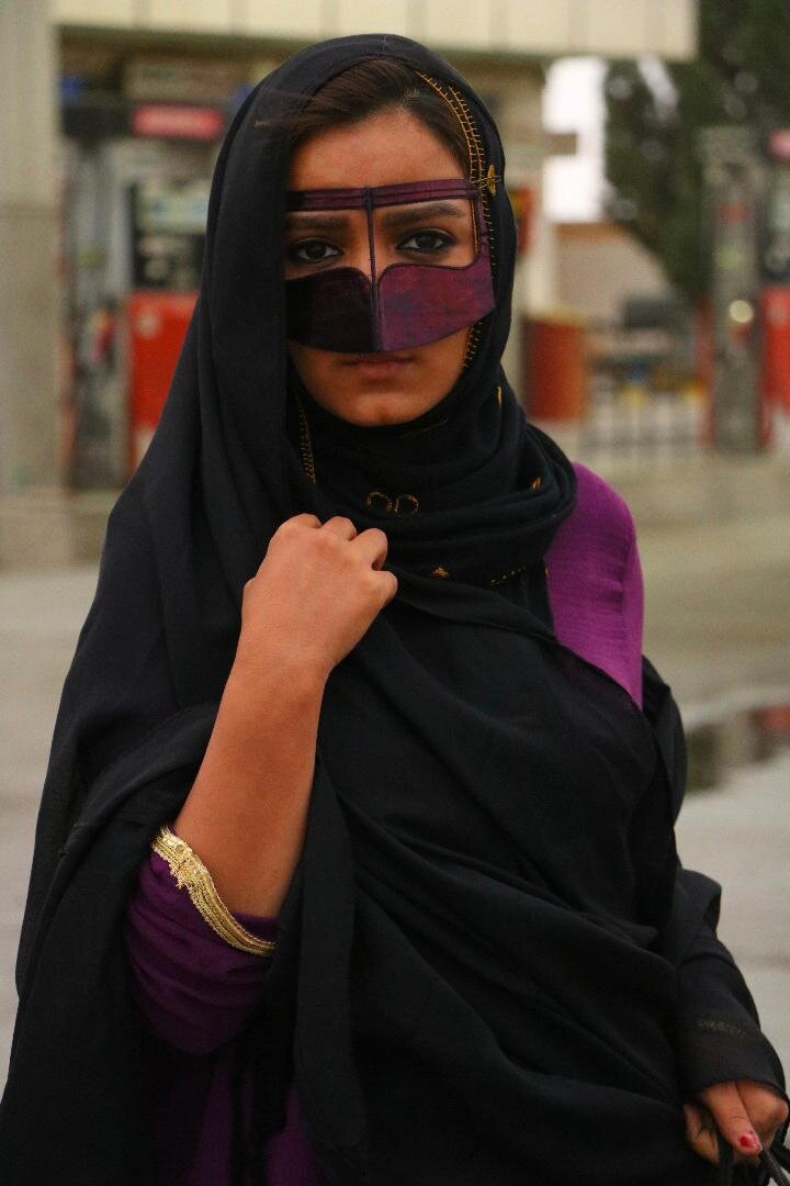 پشت پرده فیلمی درباره تنفروشی در ایران | راننده ترانزیت میگفت خانمی در مسیر جاده به شیشه همه ماشین ها ضربه میزند تا...