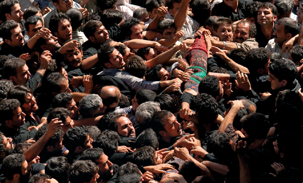 مراسم جمعه قالی در مشهد اردهال، از هزار سال پیش تا امروز