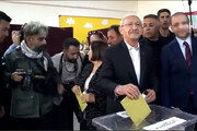 ببینید | لحظه رای دادن قلیچدار اوغلو رقیب اردوغان
